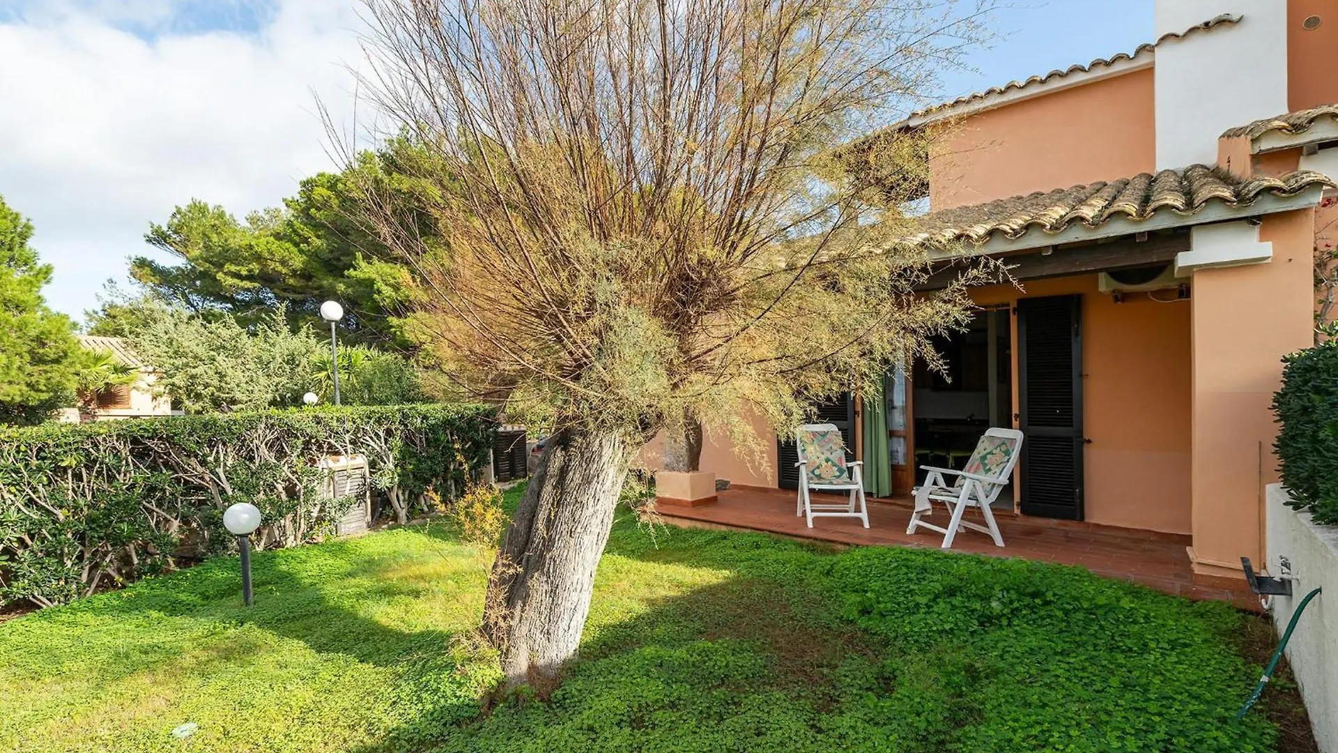 Villa Salina Heaven Retreat 1 Calasetta 0*,  Italia